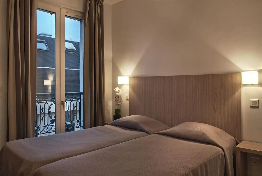 Louisa Hôtel Paris 2*,  França
